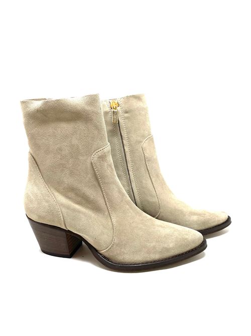  IL LACCIO | GAIA/LIVIA04VELOURSAND129